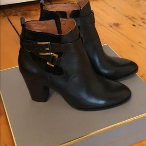 Louise er Cie blank boots. Lo-vianne style.